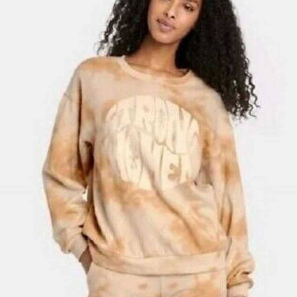 Strong Women tyedye Sweatshirt New
